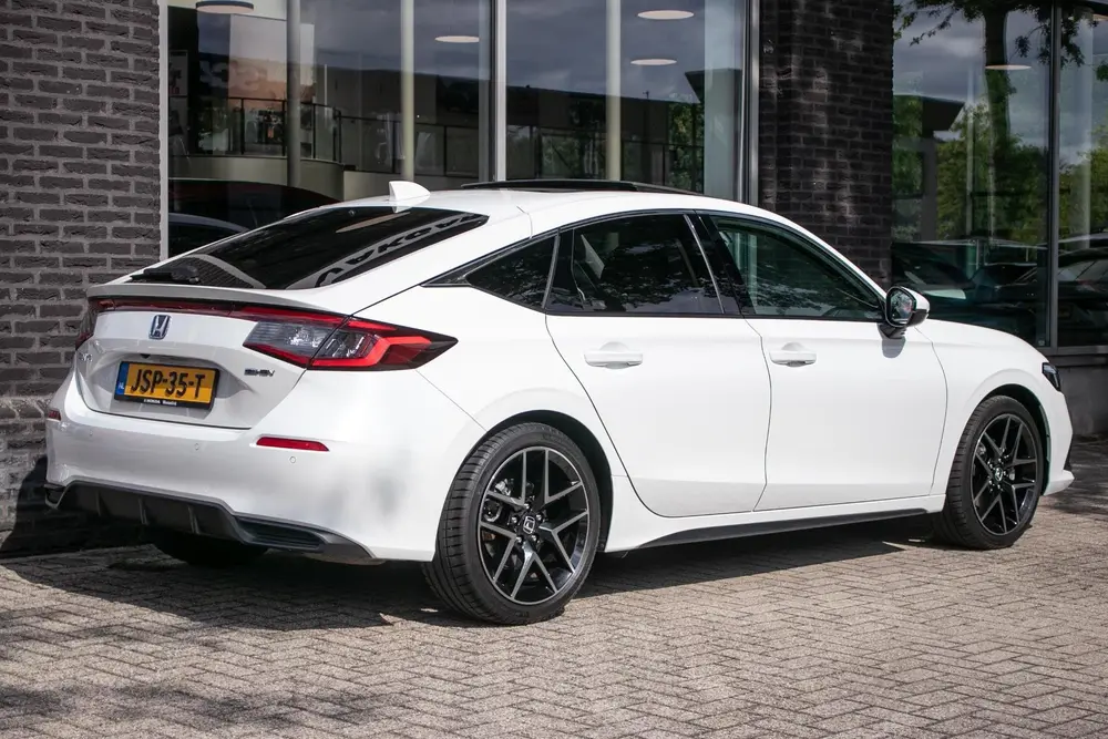 Honda Civic 2.0 e:HEV Advance uit 2026, foto 2