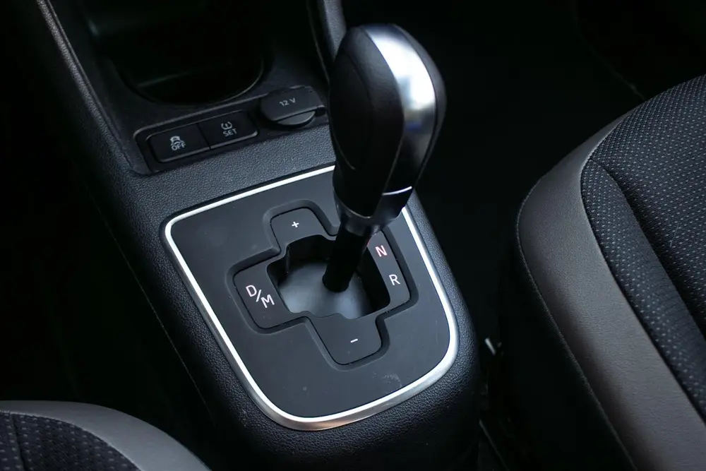 Volkswagen Up! 1.0 BMT high up Automaat | Cruise | PDC | DAB uit 2019, foto 18