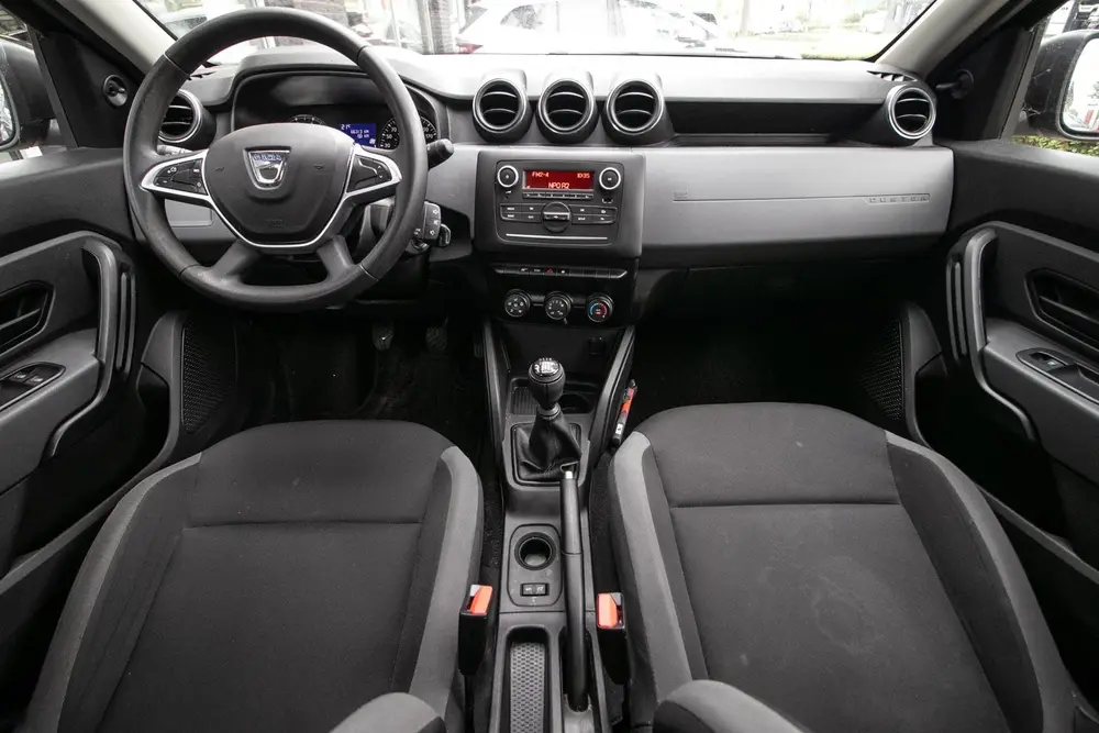 Dacia Duster 1.0 TCe Essential uit 2021, foto 12