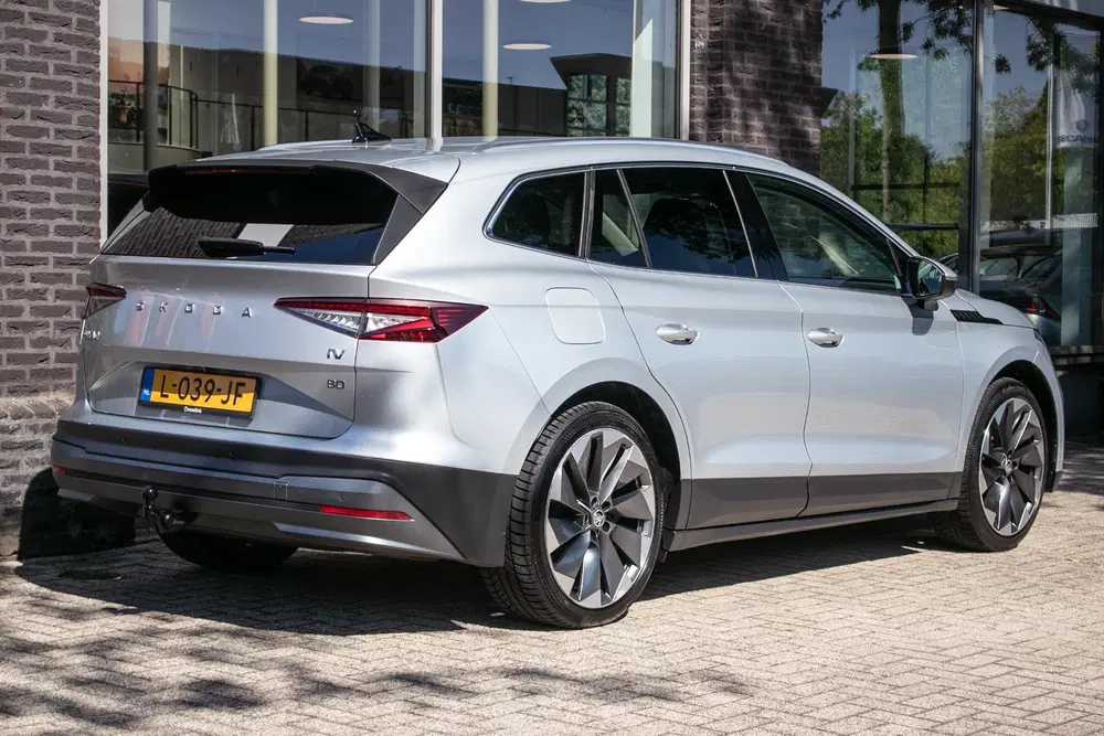 Skoda Enyaq 80 First Edition uit 2021, foto 2