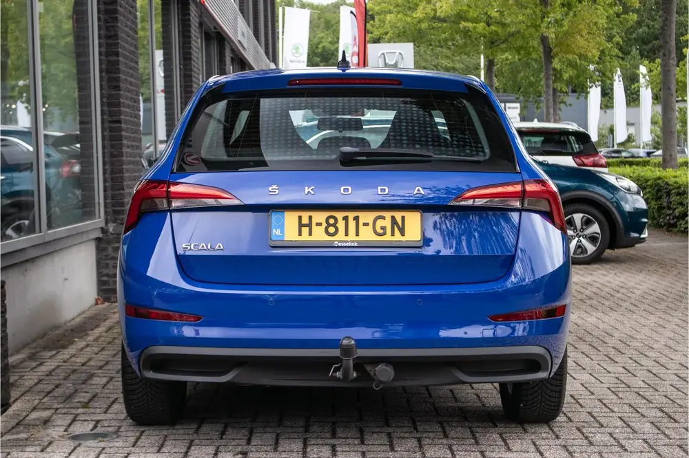 Skoda Scala 1.0 TSI Sport Business | Trekhaak | Sportstoelen uit 2019, foto 12