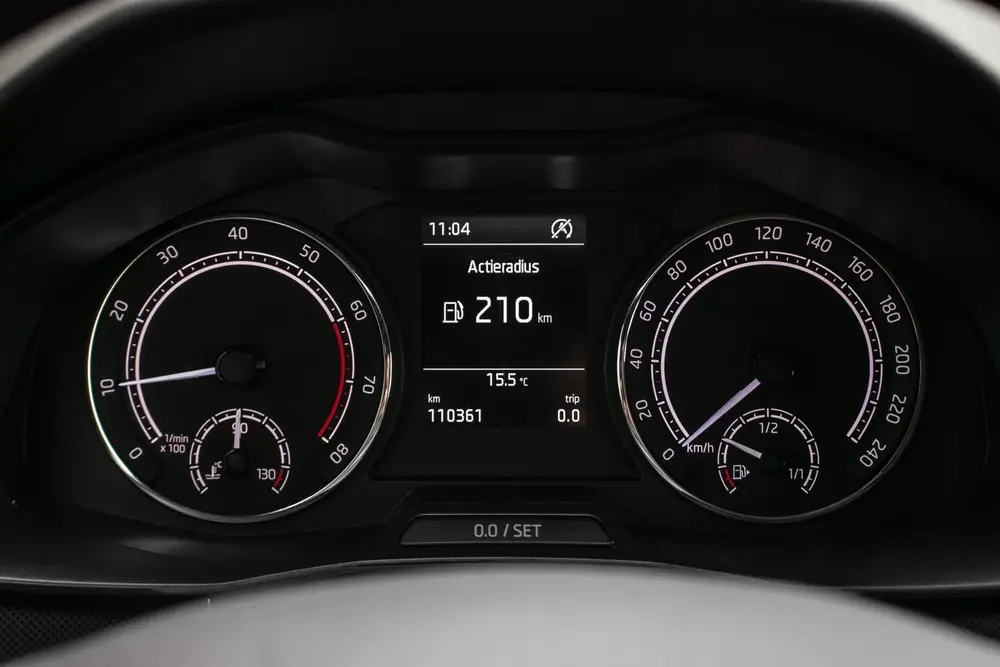 Skoda Scala 1.0 TSI Sport Business | Trekhaak | Sportstoelen uit 2019, foto 17