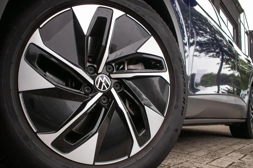 Volkswagen ID.4 Business 77 kWh | Panorama | Carplay | Stoel uit 2021, foto 14
