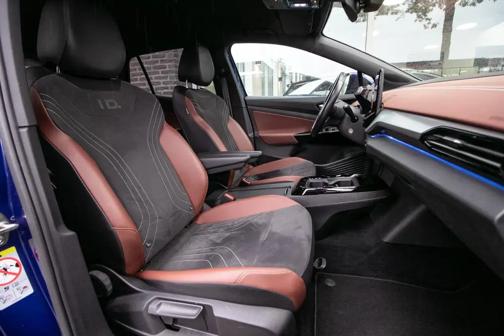 Volkswagen ID.4 Business 77 kWh | Panorama | Carplay | Stoel uit 2021, foto 5