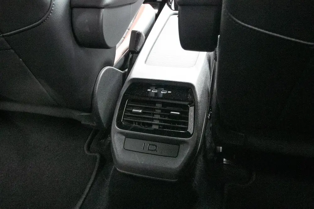 Volkswagen ID.4 Business 77 kWh | Panorama | Carplay | Stoel uit 2021, foto 8