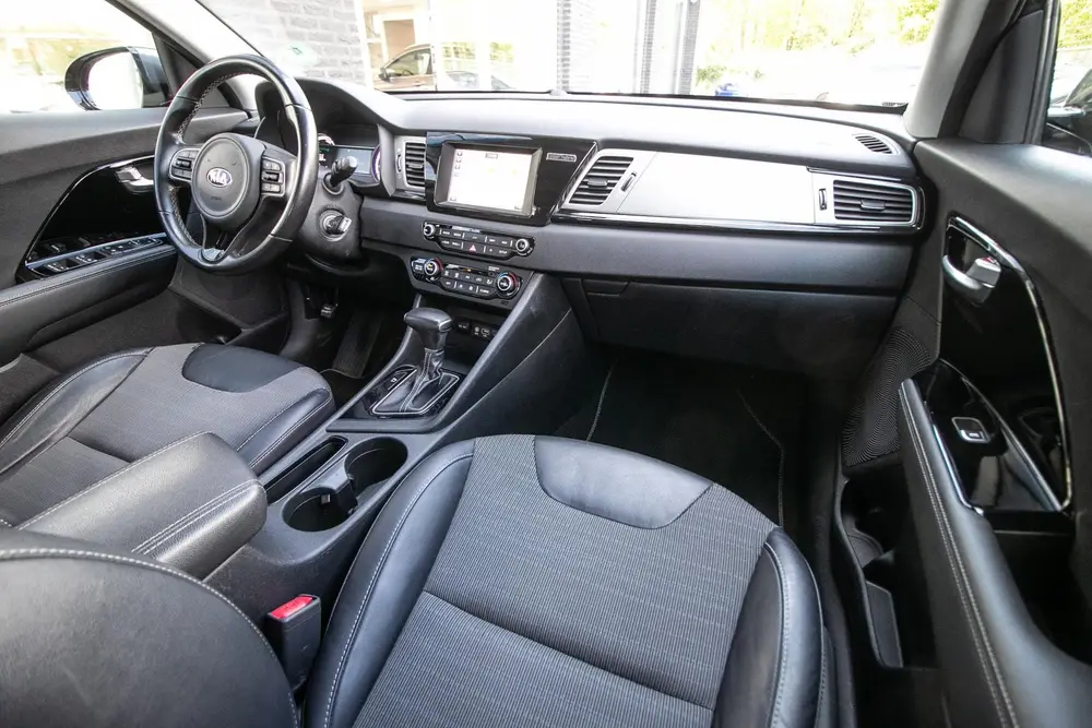Kia Niro 1.6 GDi Hybrid DynamicLine | Camera | Android Apple uit 2019, foto 3