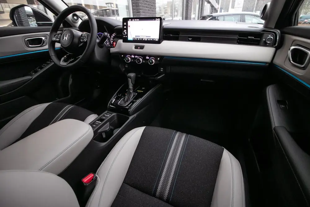 Honda Hr-V 1.5 e:HEV Advance Style - Honda Sensing | Apple c uit 2026, foto 4