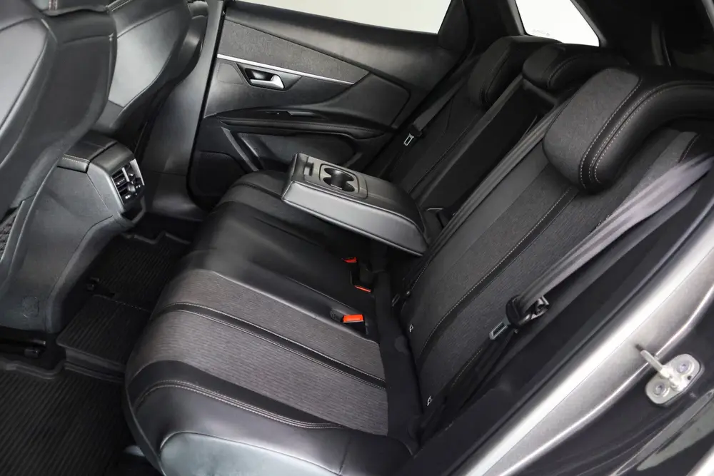Peugeot 3008 1.2T Aut. Crossway FULL LED | STOELVERW | 360 C uit 2019, foto 11