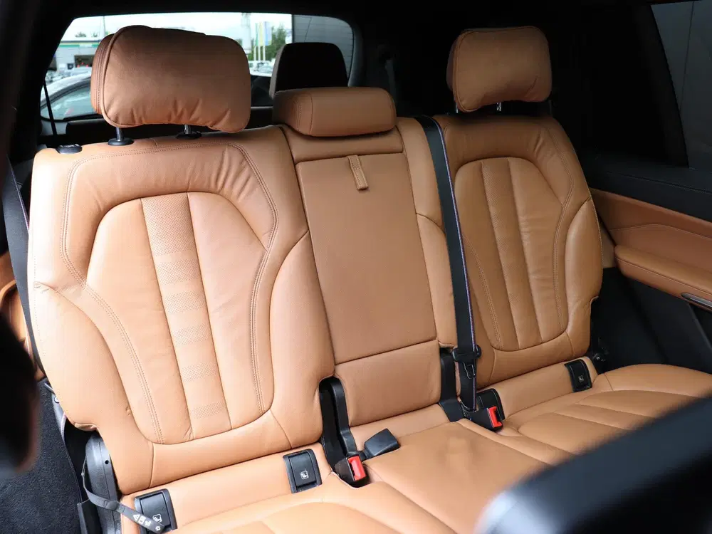 BMW X7 xDrive40d M-SPORTPAKKET uit 2020, foto 15