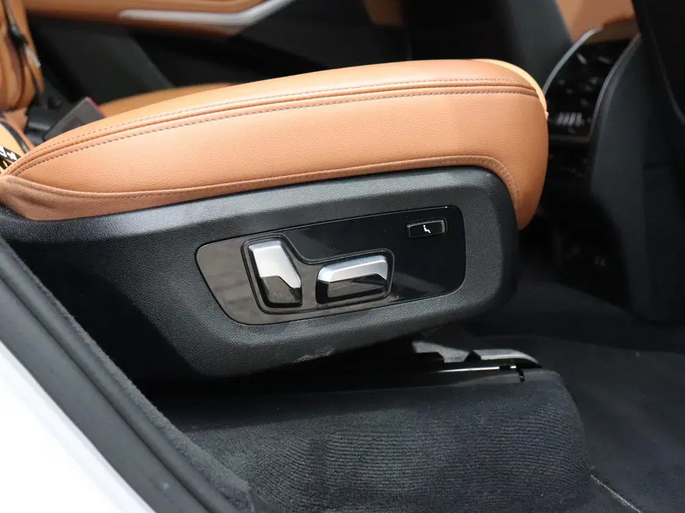 BMW X7 xDrive40d M-SPORTPAKKET uit 2020, foto 16