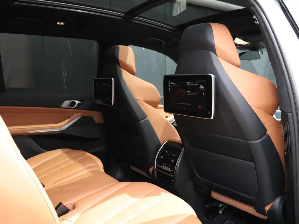 BMW X7 xDrive40d M-SPORTPAKKET uit 2020, foto 17