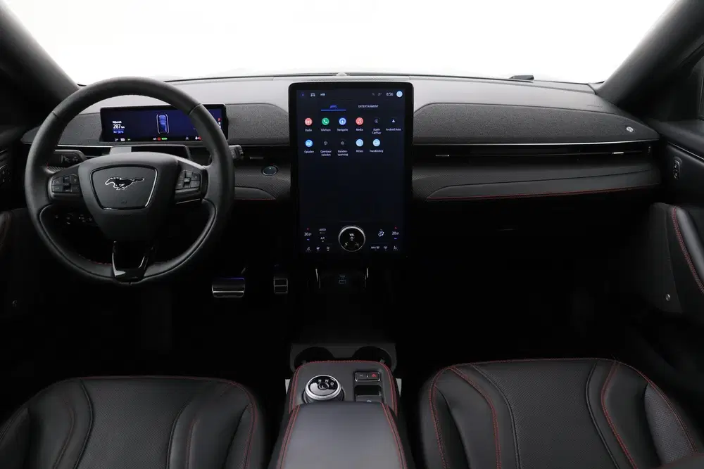 Ford Mustang Mach-E Extended AWD 98 kWh uit 2021, foto 4