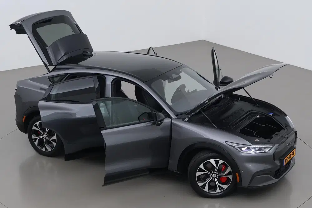 Ford Mustang Mach-E Extended AWD 98 kWh uit 2021, foto 6