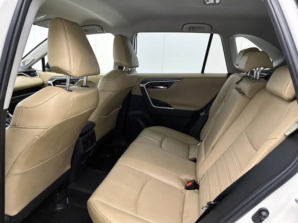 Toyota RAV4 2.5 Hybrid AWD Executive | BTW voertuig | Stoel+ uit 2019, foto 17