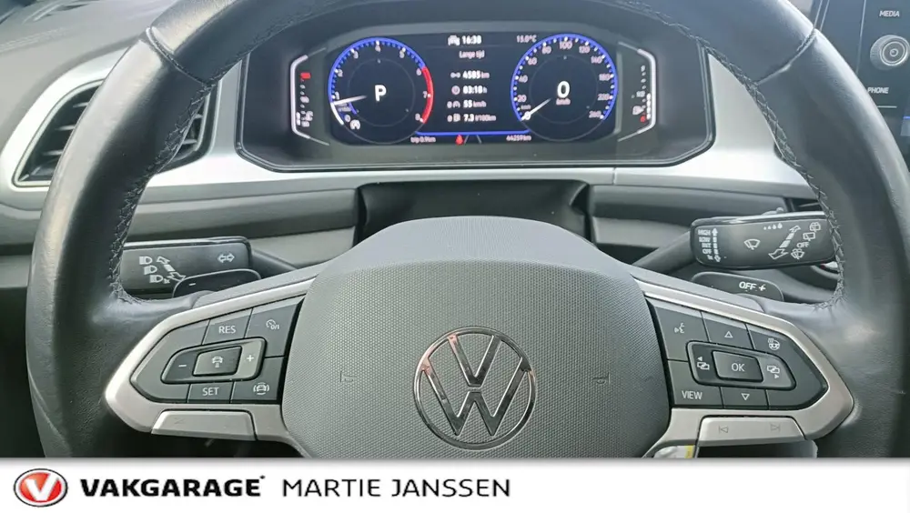 Volkswagen T-Roc 1.5 TSI Life Business uit 2022, foto 20