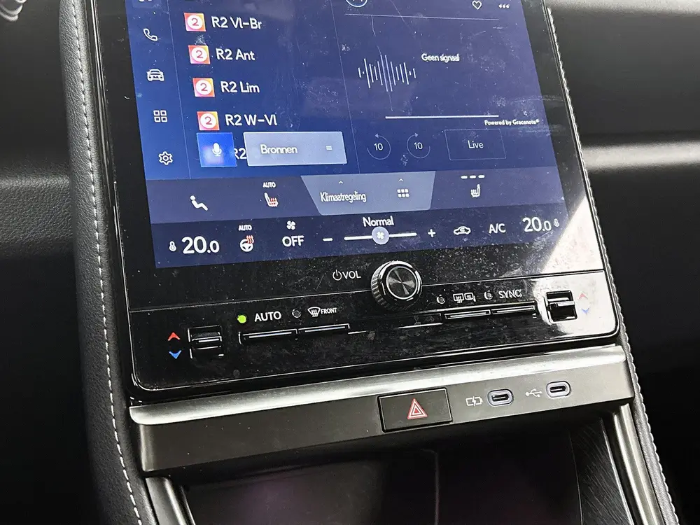 Lexus LBX Relax uit 2024, foto 10