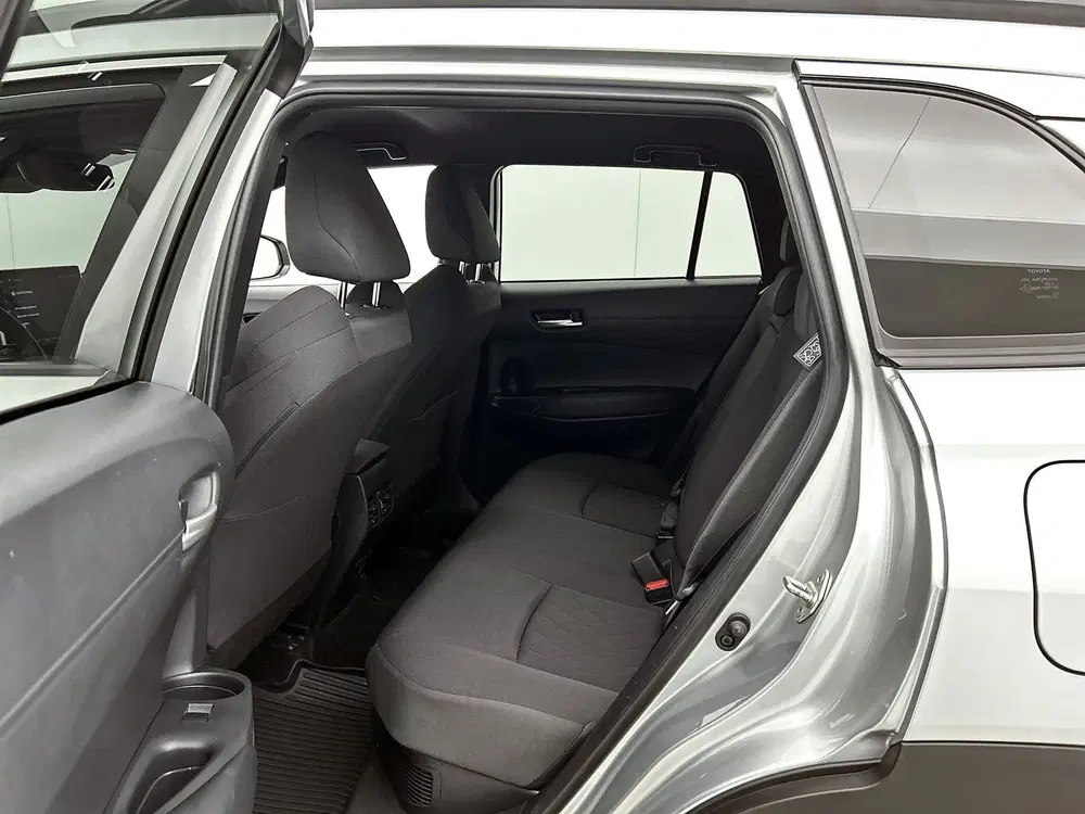 Toyota Corolla Cross Hybrid 140 Dynamic + uit 2024, foto 18