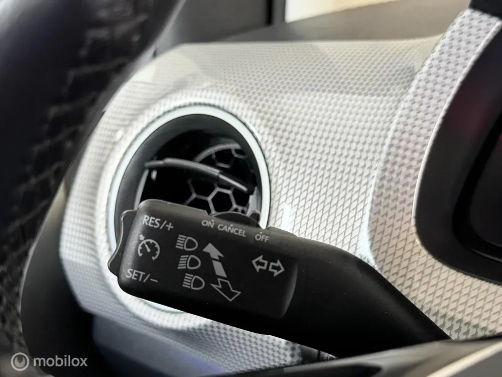 Volkswagen E-Up! e-up! Style / 1e eigenaar / NAP / uit 2022, foto 20