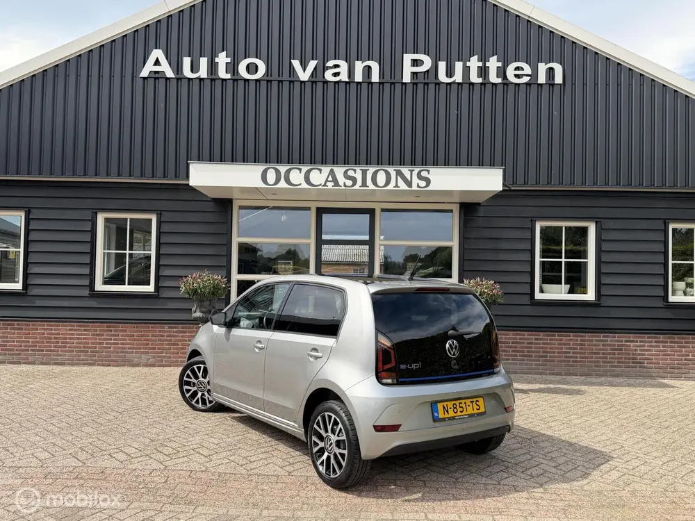 Volkswagen E-Up! e-up! Style / 1e eigenaar / NAP / uit 2022, foto 3