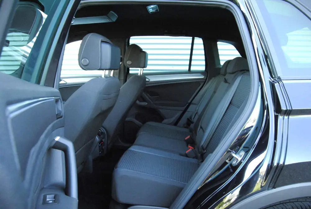Volkswagen TIGUAN 1.5 TSI Elegance / Navi / Cruise / Led / T uit 2021, foto 20