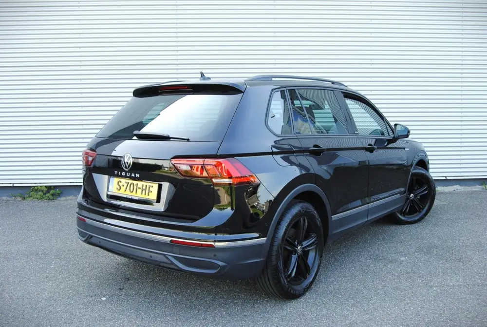 Volkswagen TIGUAN 1.5 TSI Elegance / Navi / Cruise / Led / T uit 2021, foto 6
