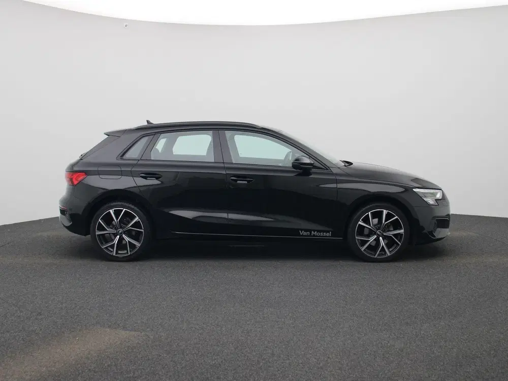 Audi A3 30 TFSI S edition 110 PK uit 2024, foto 6