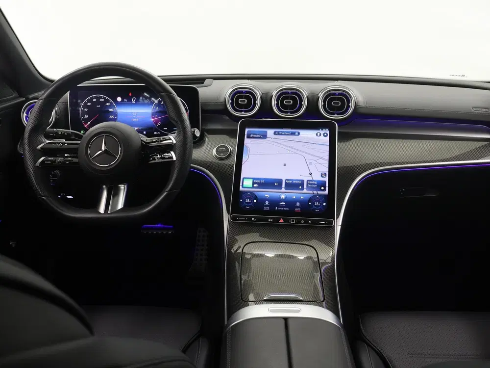 Mercedes-Benz C-Klasse 180 AMG Line uit 2024, foto 8
