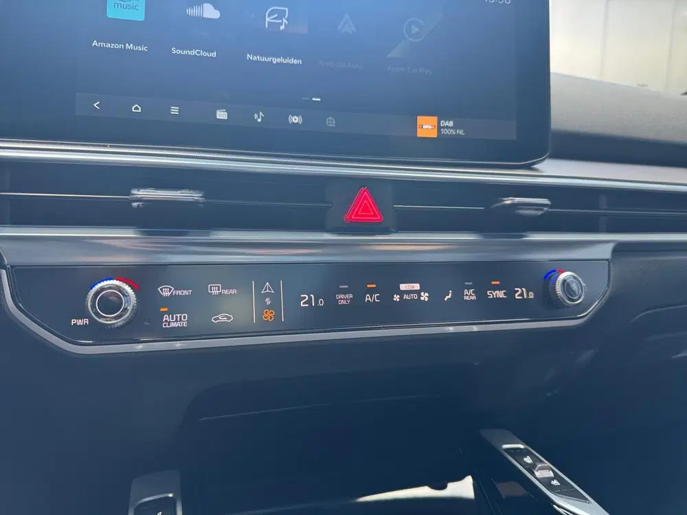 Kia Sorento 1.6 T-GDi Plug-in Hybrid 4WD ExecutiveLine uit 2025, foto 19
