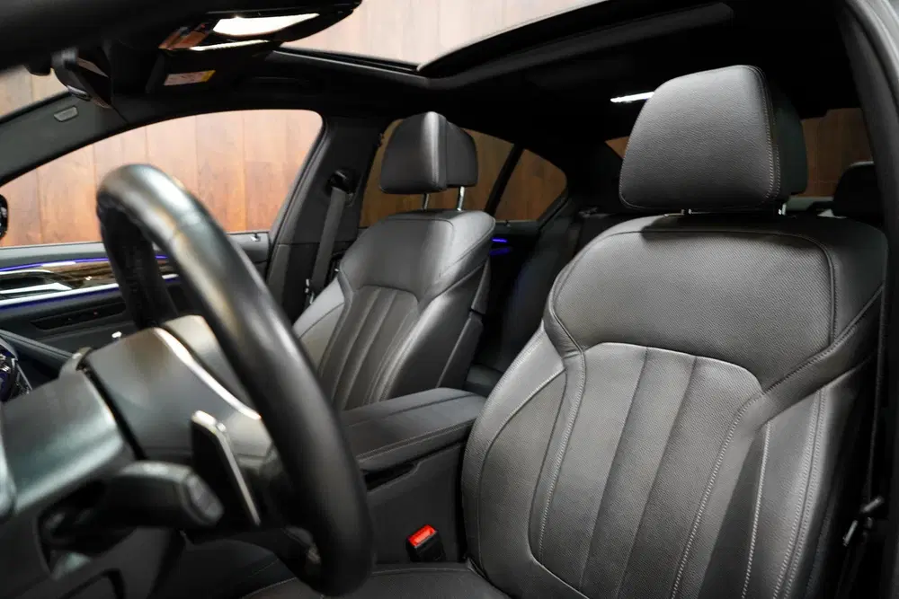 BMW 5-serie 530i M-Sport M Sport uit 2023, foto 5
