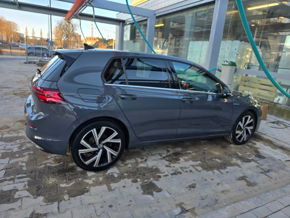 Volkswagen Golf 1.5 Etsi 150pk 7-DSG 2020 Grijs 0653566472 uit 2020, foto 3