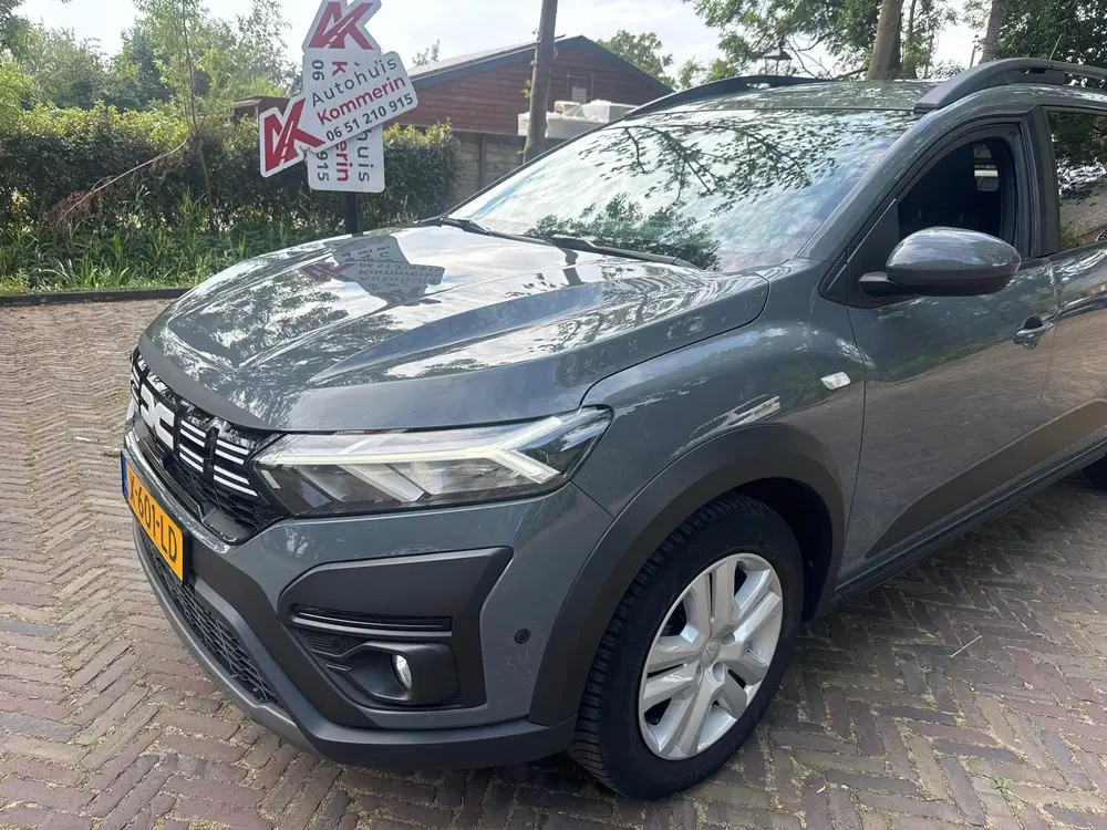 Dacia Jogger 1.0 TCe LPG Expression. uit 2023, foto 5