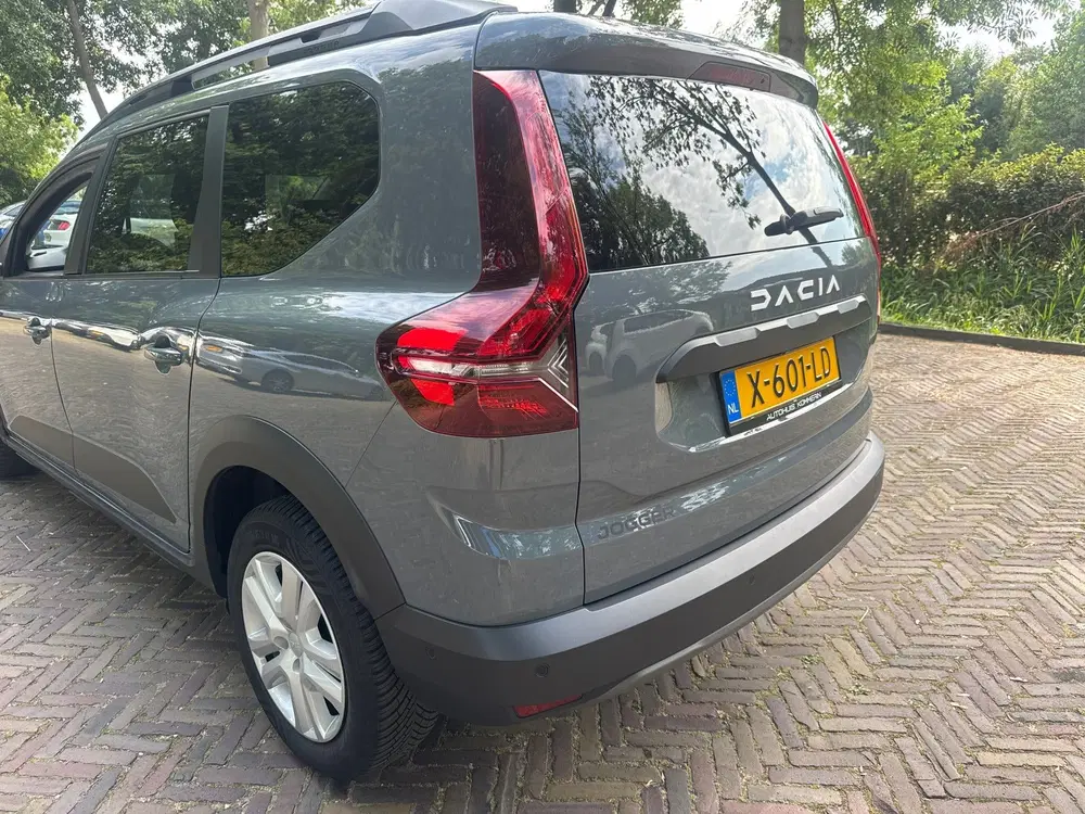Dacia Jogger 1.0 TCe LPG Expression. uit 2023, foto 7