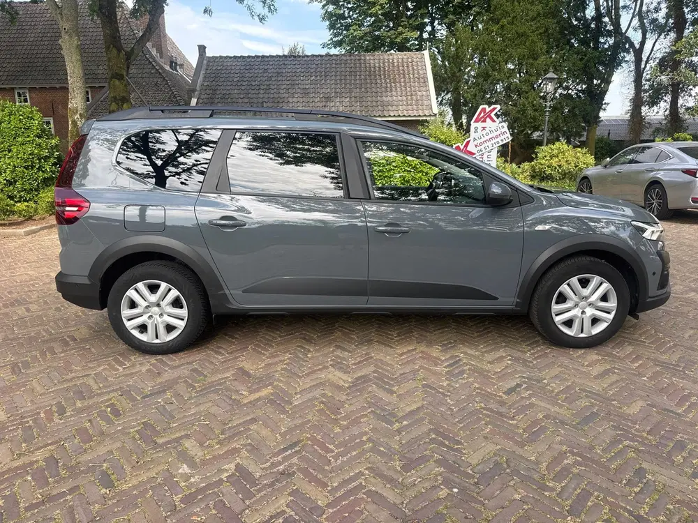 Dacia Jogger 1.0 TCe LPG Expression. uit 2023, foto 8