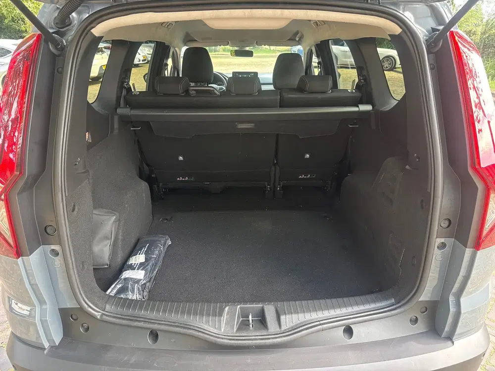 Dacia Jogger 1.0 TCe LPG Expression. uit 2023, foto 9