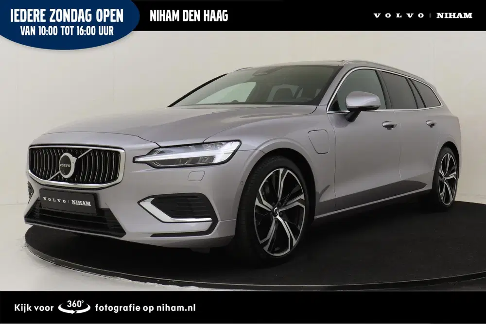 Volvo V60 T6 PLUG-IN HYBRID AWD ULTRA BRIGHT *UNIEK uit 2025