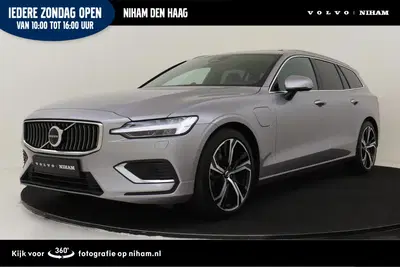 Volvo V60 T6 PLUG-IN HYBRID AWD ULTRA BRIGHT *UNIEK uit 2025