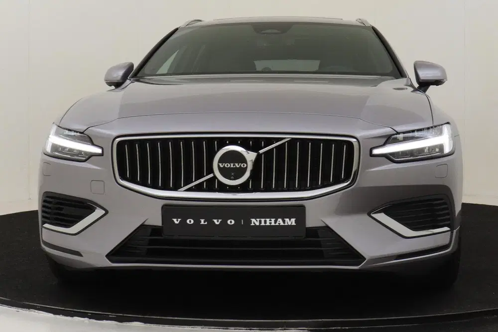 Volvo V60 T6 PLUG-IN HYBRID AWD ULTRA BRIGHT *UNIEK uit 2025, foto 9