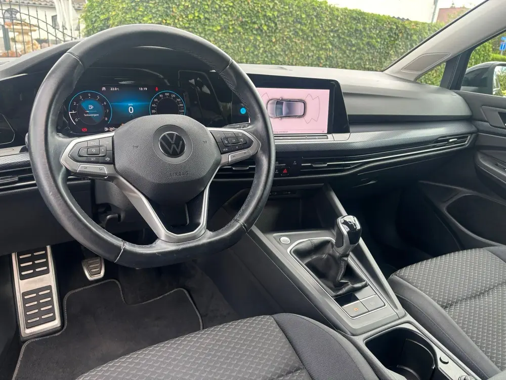 Volkswagen Golf 1.0 TSI Life Business | Digital dashboard | uit 2021, foto 2
