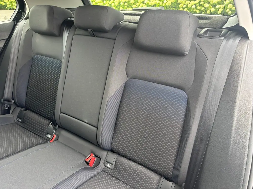 Volkswagen Golf 1.0 TSI Life Business | Digital dashboard | uit 2021, foto 3