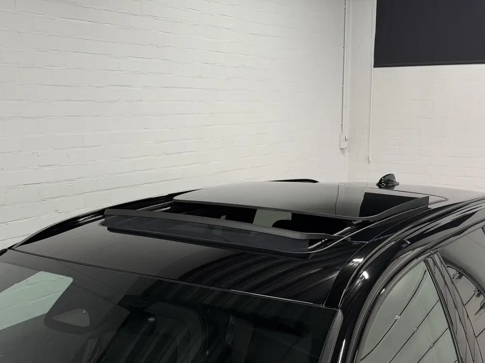 Volvo V60 2.0 T6 Plug-in hybrid AWD Plus Dark Open d uit 2025, foto 11