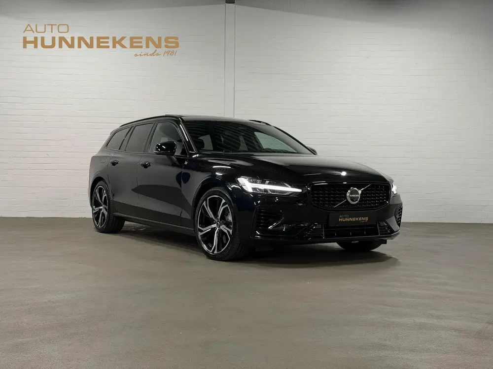 Volvo V60 2.0 T6 Plug-in hybrid AWD Plus Dark Open d uit 2025, foto 5