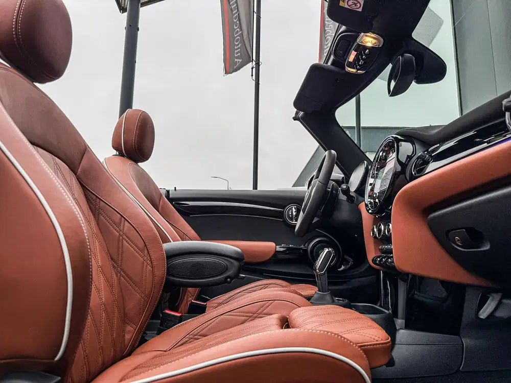 Mini Cabrio 2.0 John Cooper Works JCW Pack F1 aut 231p uit 2023, foto 20
