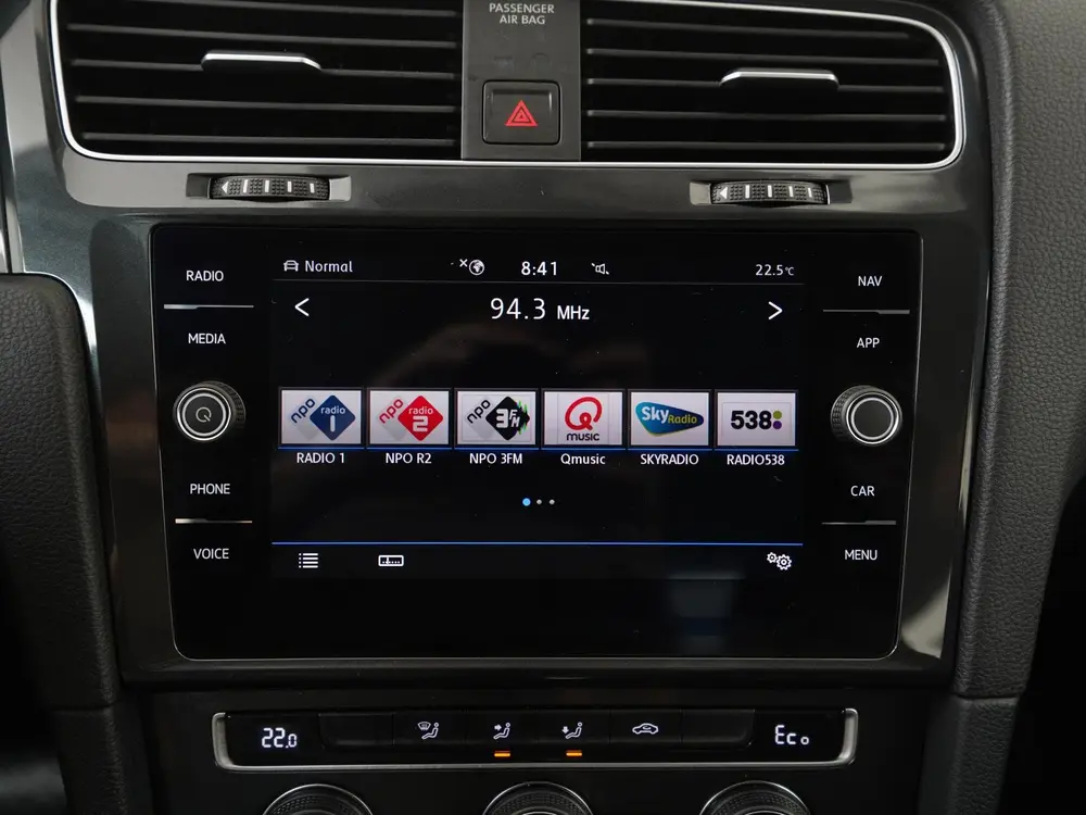 Volkswagen E-Golf E-DITION | SOH 90% | Digital Cockpit | Cru uit 2020, foto 13