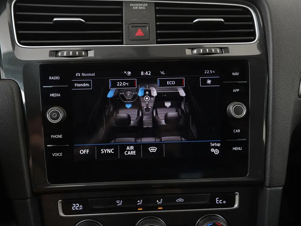 Volkswagen E-Golf E-DITION | SOH 90% | Digital Cockpit | Cru uit 2020, foto 20