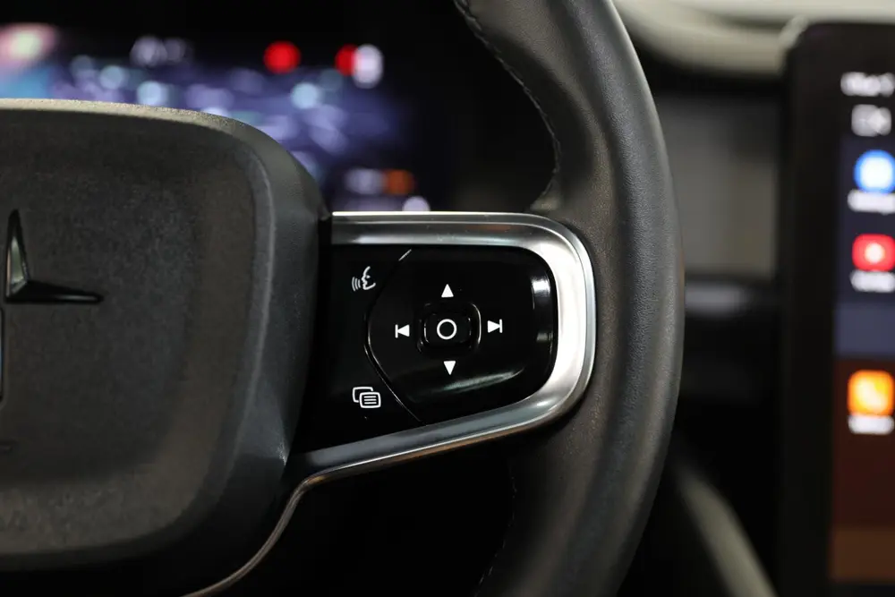 Polestar 2 Long Range Dual Motor 78 kWh 300 KW uit 2023, foto 16
