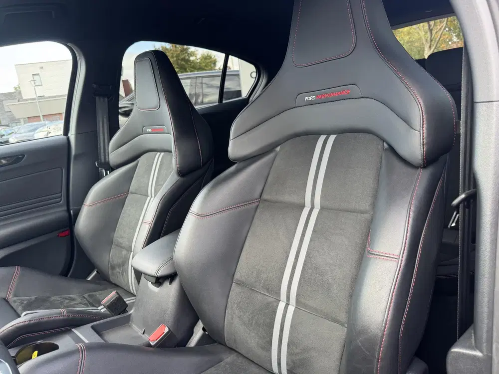 Ford Focus 2.3 EcoBoost ST-3 uit 2023, foto 9