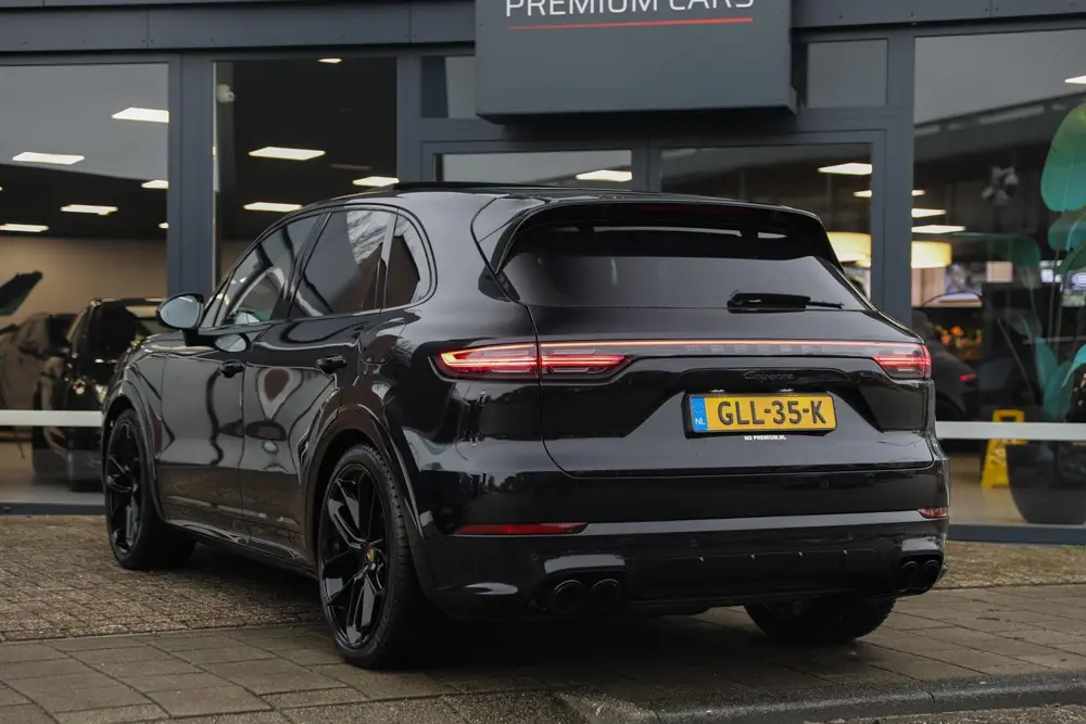 Porsche Cayenne 3.0 E-Hybrid | Nachtzicht assistent | Sportd uit 2019, foto 3