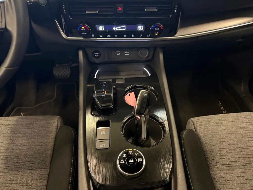Nissan X-Trail Check uitvoering uit 2023, foto 12