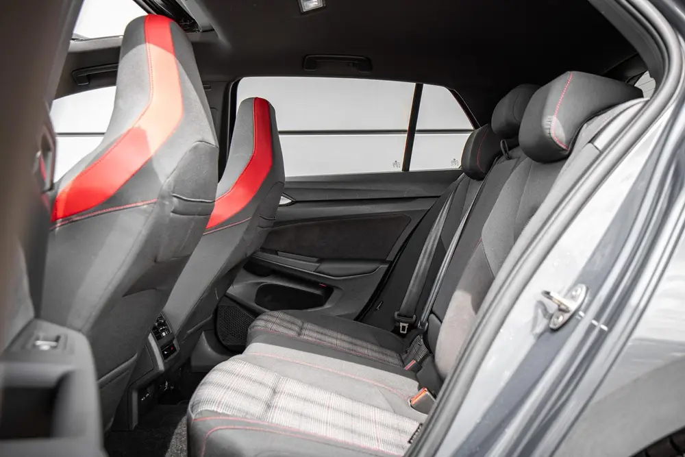 Volkswagen Golf GTI 2.0 TSI 245pk DSG | Panoramadak | Adapti uit 2024, foto 15