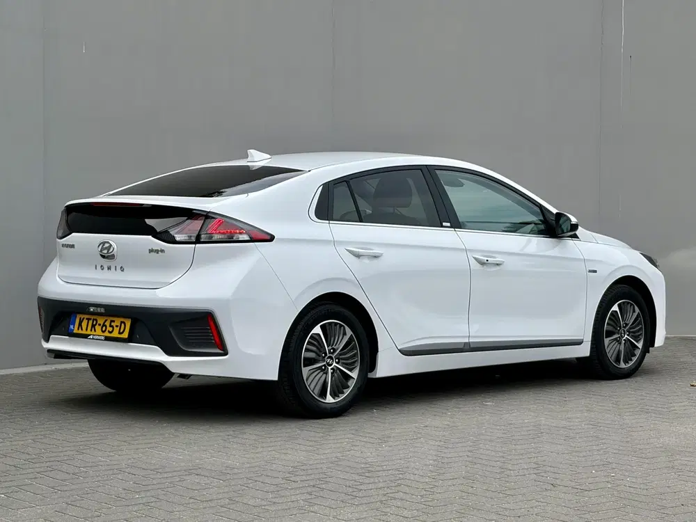 Hyundai IONIQ 1.6 GDi Comfort uit 2021, foto 3